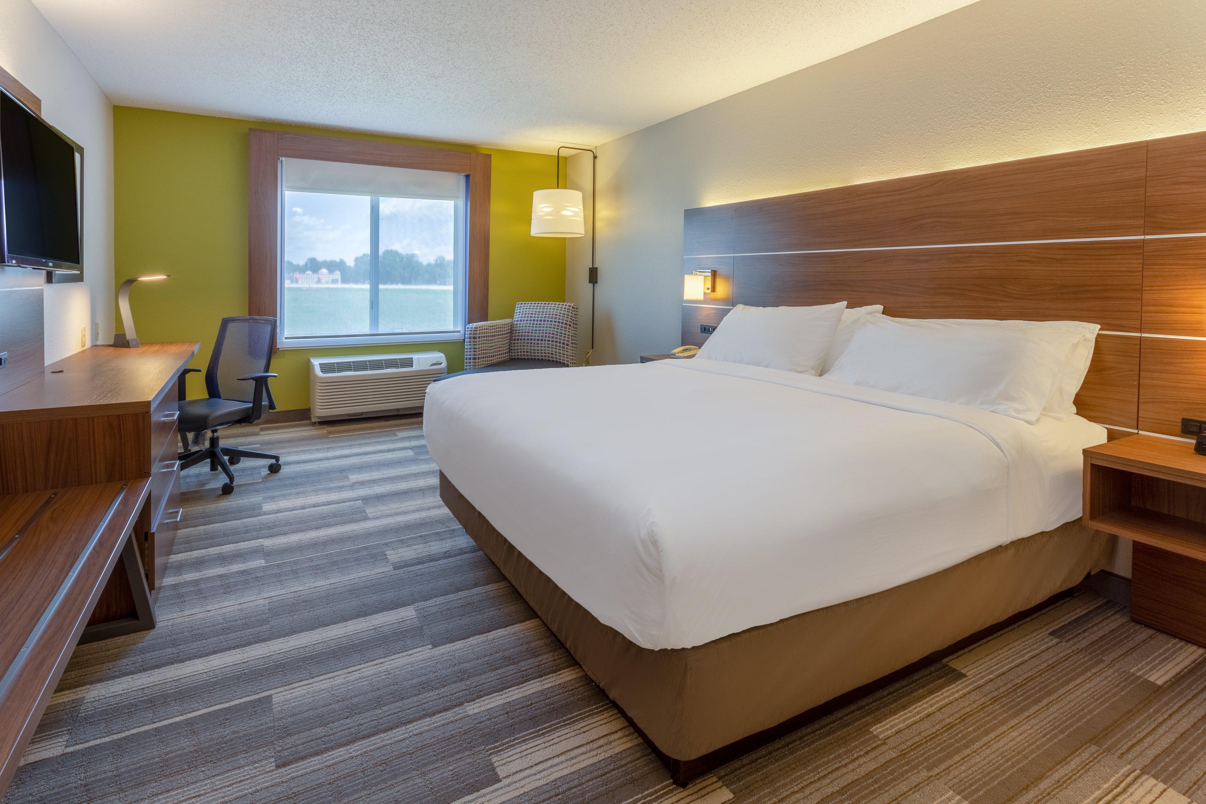 Express & By Ihg 3*