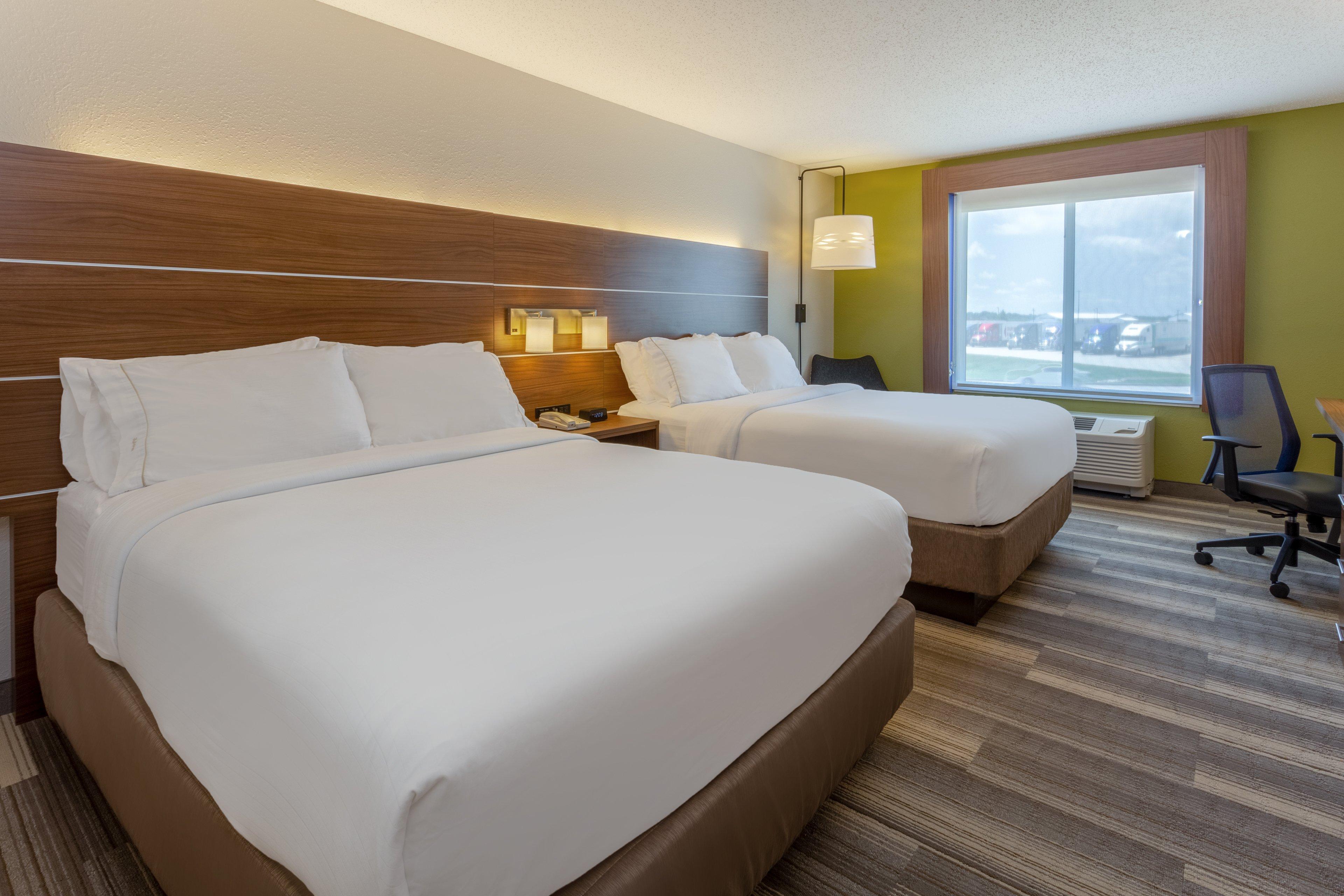 Express & By Ihg Vandalia