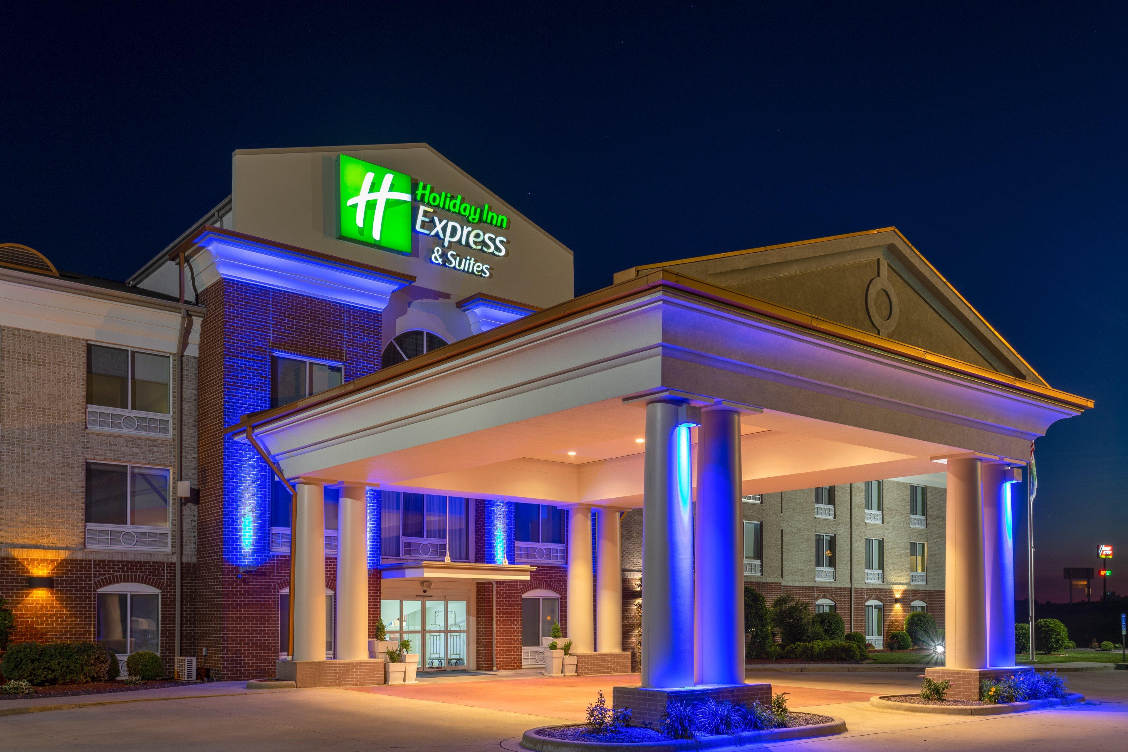 Express & By Ihg Hotel 3*