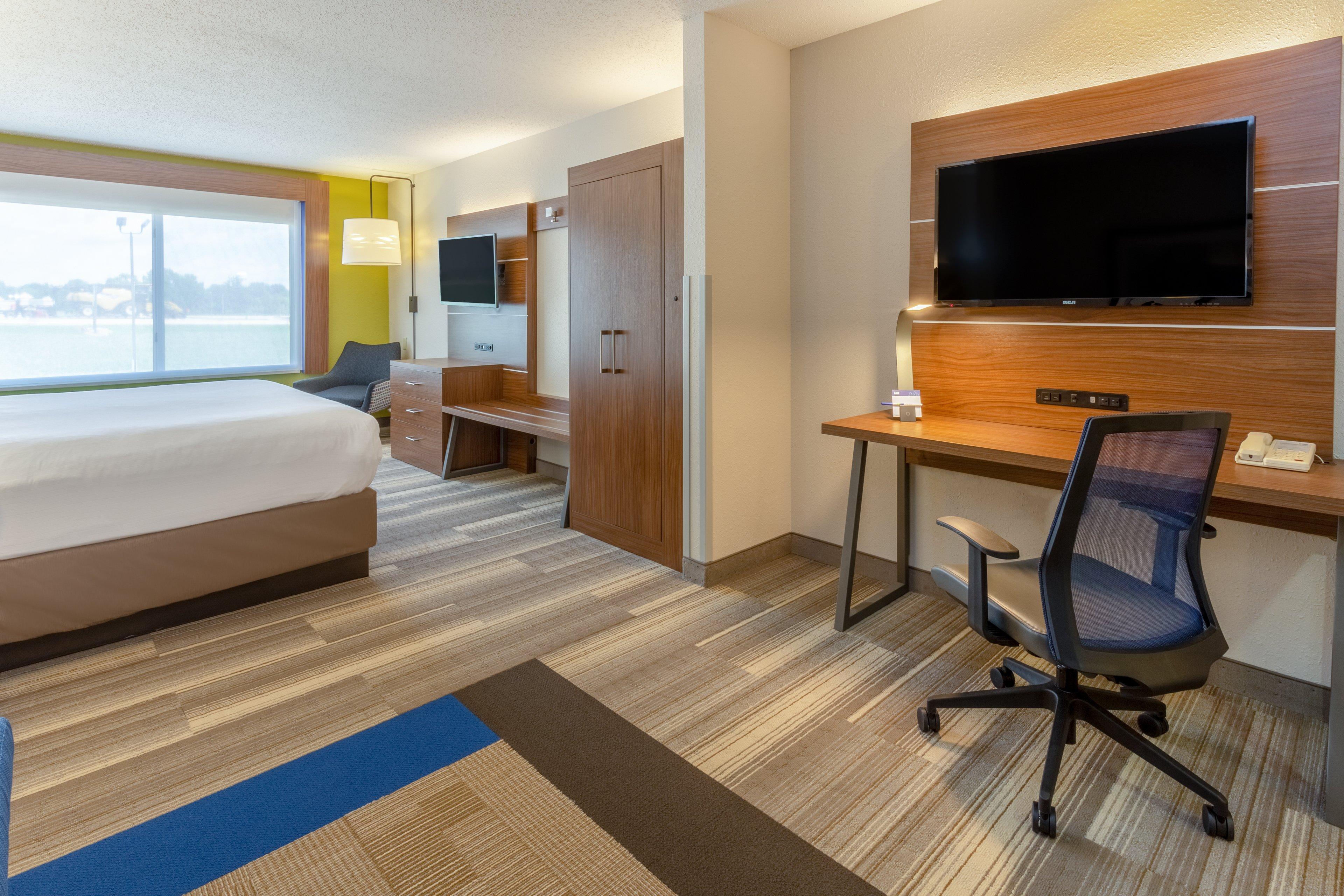 Express & By Ihg Hotel