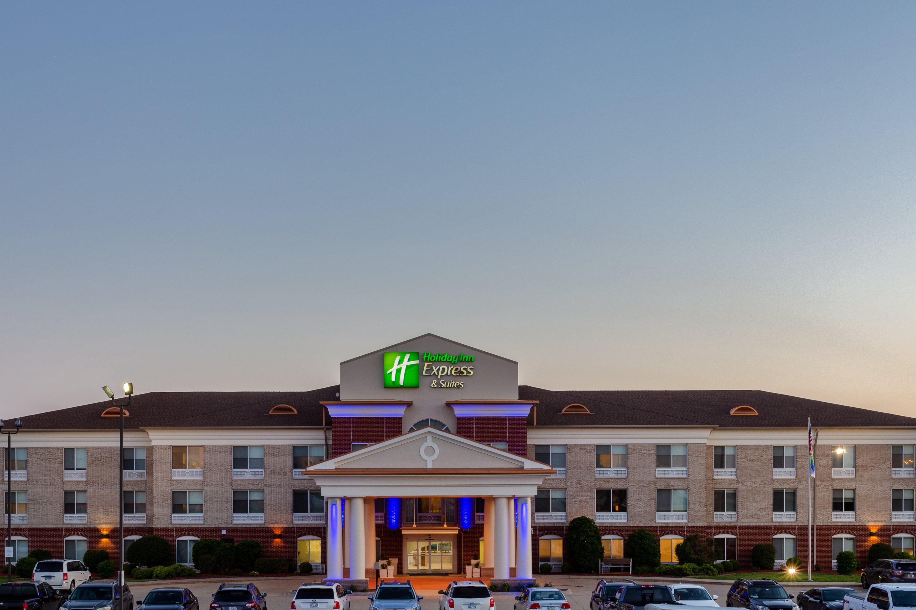 Express & By Ihg Hotel 3*